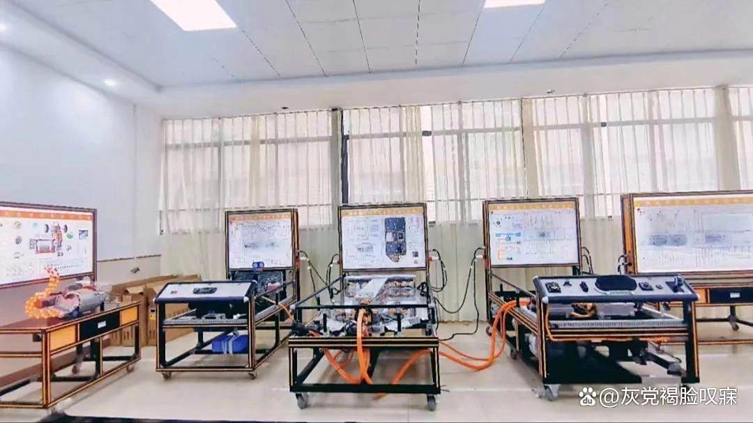 长沙湘江科技中等职业学校：德润湘江，技创辉煌